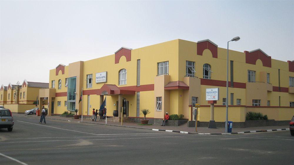 Protea Hotel By Marriott Walvis Bay Indongo Extérieur photo