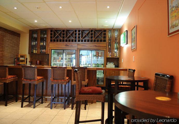 Protea Hotel By Marriott Walvis Bay Indongo Extérieur photo
