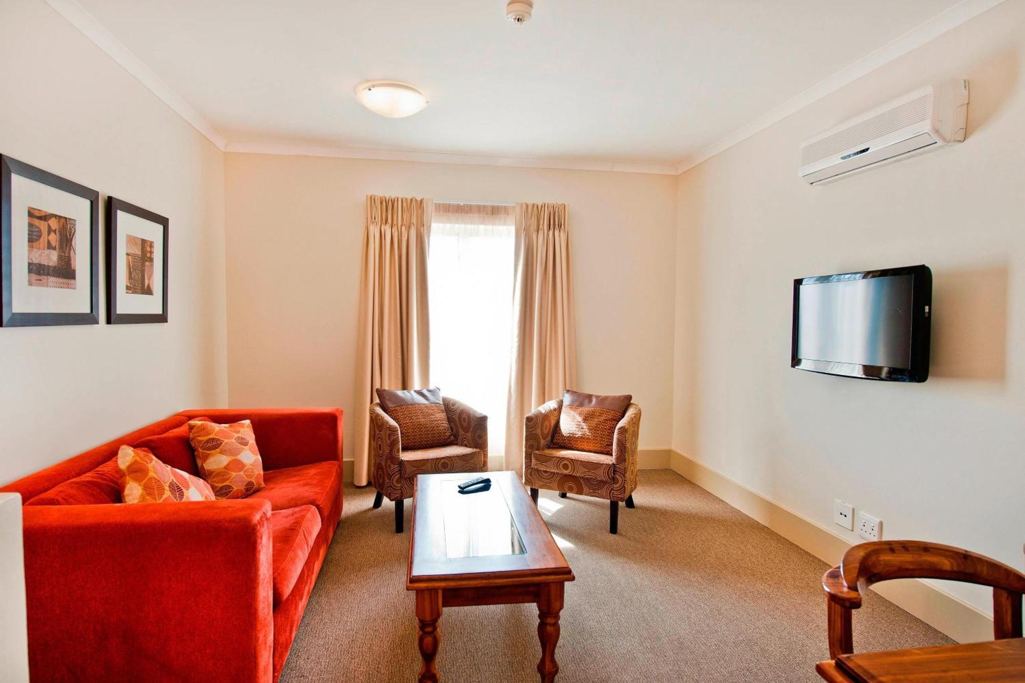 Protea Hotel By Marriott Walvis Bay Indongo Extérieur photo
