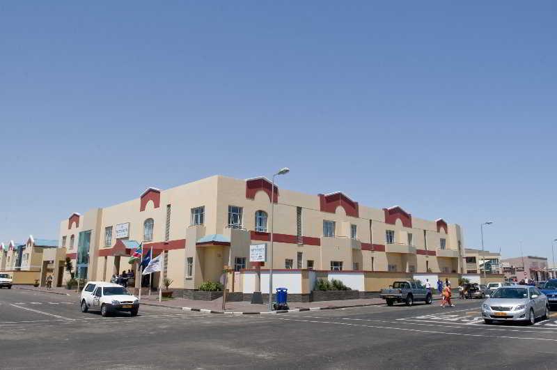 Protea Hotel By Marriott Walvis Bay Indongo Extérieur photo